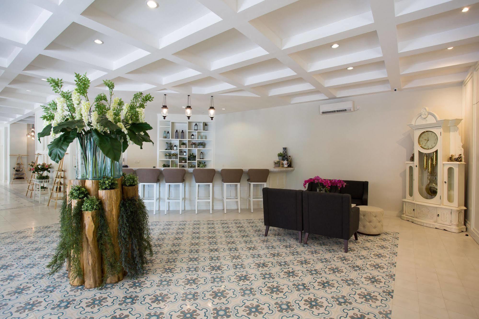 Amalfi Hotel Seminyak Extérieur photo