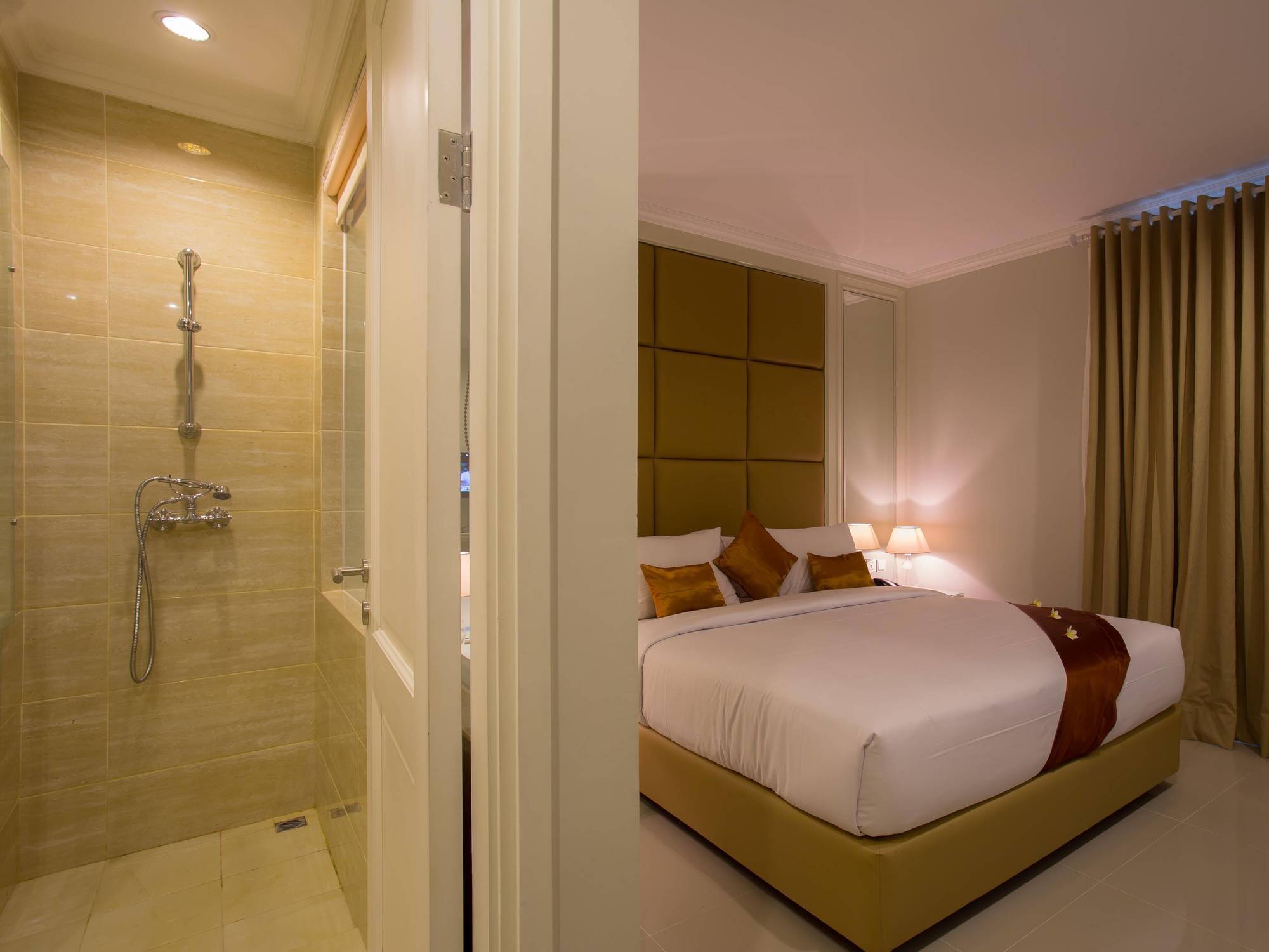 Amalfi Hotel Seminyak Extérieur photo